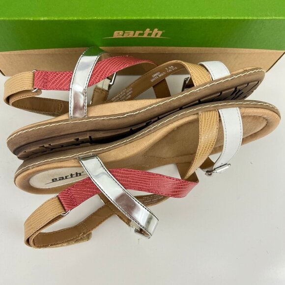 Earth Womens Sandy White Multi Sandals 7.5B Strappy Design With Buckle Straps - Picture 6 of 11
